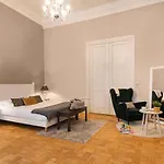 Les De Sautet - Centre Frühstückspension 3*