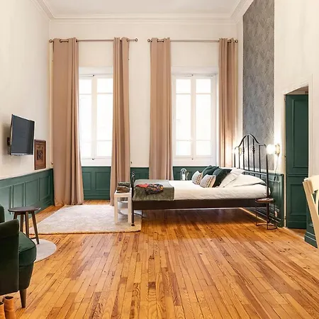 Bed & Breakfast Les Suites De Sautet 3*