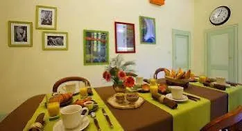 Les Suites De Sautet Bed & Breakfast