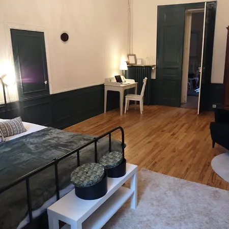 Les Suites De Sautet Bed & Breakfast