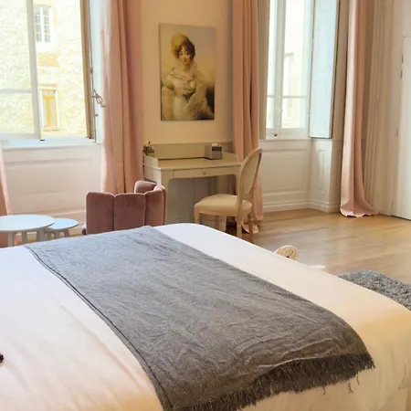 Les Suites De Sautet - Chambery Centre 3*