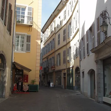 Les Suites De Sautet - Chambery Centre Nocleg ze śniadaniem Chambéry